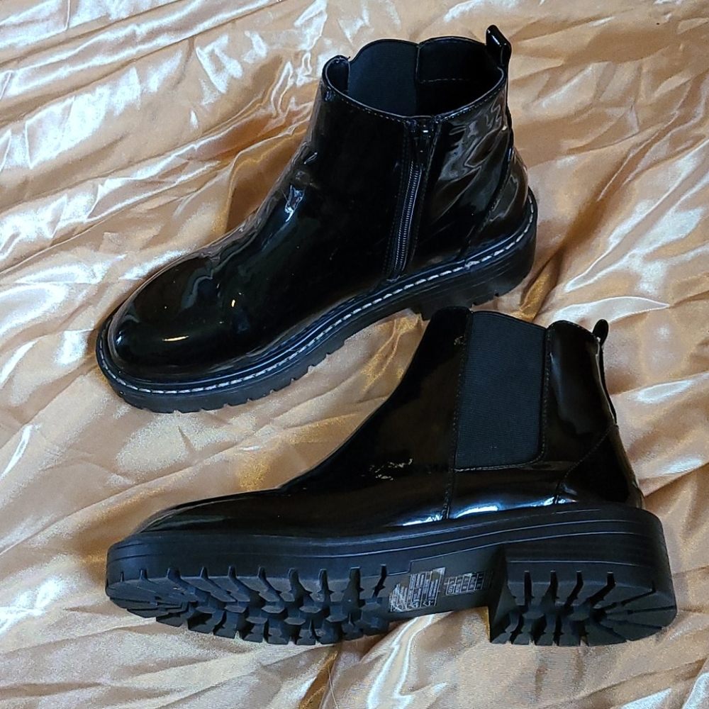 Black boots